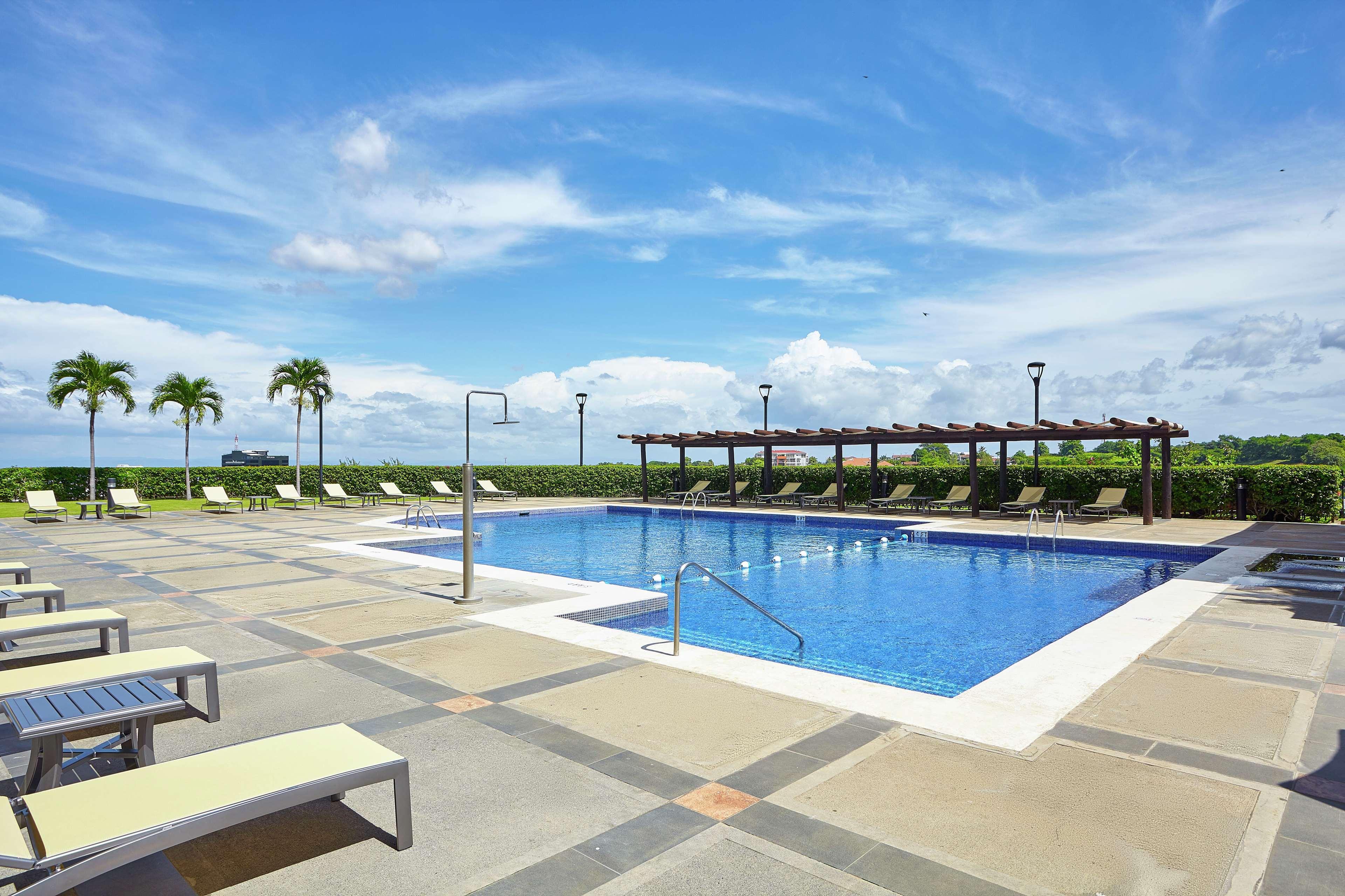 Hilton Doubletree By Hilton Managua Hotel Exterior photo